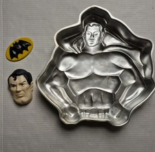 Vintage Wilton Superman Cake Pan 1977 DC Comics Aluminum Mold 502-1212  picture