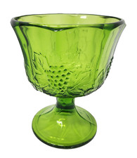 Vintage Indiana Glass Emerald Green Grape Pattern Colony Harvest Pedestal Bowl picture