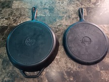 Lodge 2 skillets, 10SK 12