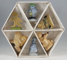 WADE, WHIMSIES SET 4, 2001 NURSERY SET 2 SET OF 6 WITH BOX picture