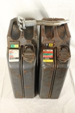 Treibstoff Feuergefährlich 20L German Metal Jerry Can WWII Set Lot of 2 & Spout picture