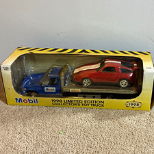 Mobil 1998 Limited Edition Collector's Toy Tow Truck w/ Car 1:24 Gas & Oil picture