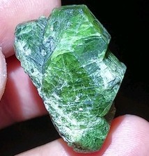 STUNNING LARGE GEM ALEXANDRITE CHRYSOBERYL NOVELLO CLAIM, ZIMBABWE picture