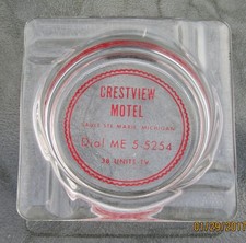 Vintage CRESTVIEW MOTEL Sault St. Marie Michigan Glass Advertising Ashtray CLEAN picture