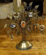 Vtg Metal Family Tree Photo Display Stand With 10 Mini Frames 17” X 17” picture