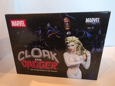 Diamond Select Marvel Cloak and Dagger Bust Two-Pack 2004 #984/2500 COA Box picture