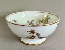 Richard Ginori Italia Porcelain Footed Bowl - 'Birds of Paradise'  Hand Painted picture