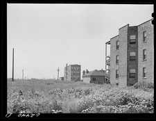Photo:Chicago Illinois 1941 Apartment dwellings outskirts of Chicago picture