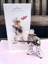 Hallmark  A Christmas Story Ornament Ralphie Parker Saves the Day 2007 NEW NIB picture