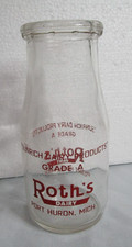ROTH'S  DAIRY GLASS BOTTLE HALF PINT PORT HURON MICHIGAN SUNRICH DAIRY PRODUCTS picture