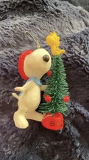 1987 Hallmark Snoopy & Woodstock Peanuts Christmas Ornament QX4729 Vintage picture
