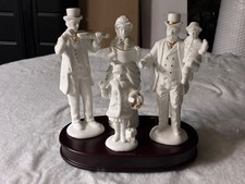 BEAUTIFUL MUSICAL BOX