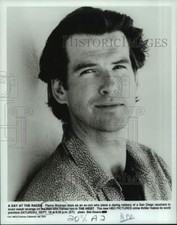 1990 Press Photo Actor Pierce Brosnan stars in crime thriller, 