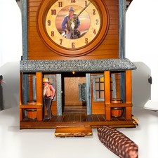 *AS IS* JOHN WAYNE CUCKOO CLOCK BRADFORD EXCHANGE 2009 WESTERN LEGEND Works SEE picture