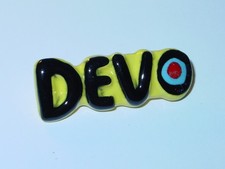 DEVO VINTAGE 1980's CERAMIC PIN COLLECTIBLE PUNK ROCK ITEM 1.75 INCH -NICE picture