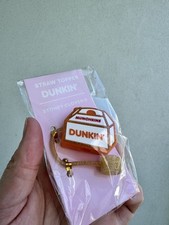 Newly Released Dunkin’ Stoney Clover Ln Straw Topper picture