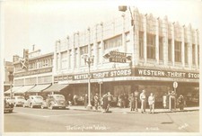 1940s Bellingham Washington Street scene Western Thrift RPPC Postcard 25-5953 picture