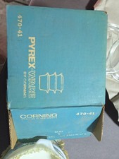 Vintage Pyrex Bake & Serve complete set picture