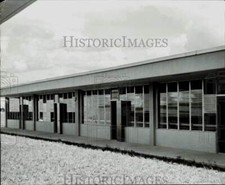 1958 Press Photo John G. Du Puis Elementary School in Hialeah - lra58126 picture