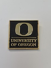 University of Oregon Lapel Pin Eugene Go Ducks picture