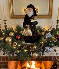 Vintage 1994 Sue Poe Handmade Old World Santa Figurine 12