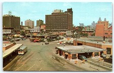 Windsor, ON, Tunnel Plaza - Canada/US border crossing picture