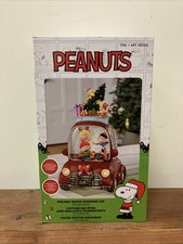 Peanuts Snoopy LED Holiday Christmas Water Spinning Snow Globe Car 15