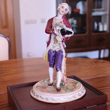 Antique Vintage Porcelain Figurine of Gentleman Capodimonte Italy NO TARIFF picture