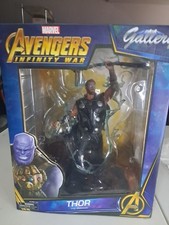 Diamond Select Thor PVC Diorama Marvel Avengers picture