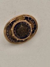 Vintage American Legion Past Post Commander Pin 10k Gold picture