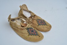 Plains Beaded Native American Moccasins, Arapaho? late 19th century picture