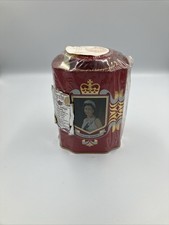 Vintage 1977 QUEEN ELIZABETH II Royal Silver JUBILEE TEA CADDY TIN - FULL/Sealed picture