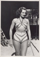 Ringling Bros RBBB Circus Showgirl Pin-Up Backyard RARE 1940s - Original Photo picture