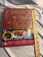 Hasbro Yo-Kai Watch Medallium Collection Book picture