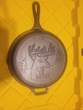 New Lodge Wildlife Series-Whitetail Cast Iron Skillet Deer Scene 10.25