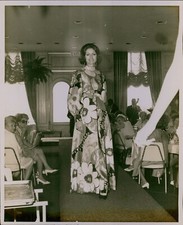 GA46 Original Mort Kaye Photo ELEGANT WOMENS FASHION Beautiful Designer Dress picture
