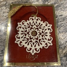WOW Vintage Lenox Porcelain 1999 Snow Fantasies Snowflake Ornament picture