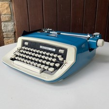 Blue Royal Custom lll Typewriter Vtg Mid-Century Desktop Decor Prop Clean picture