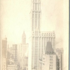 c1920s New York City Woolworth Building RPPC Real Photo Broadway Skyline NY picture