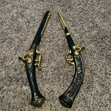 Set Of 2 Vintage 18”Holland Mold Chalkware musket/gun wall decor Silver/Black picture