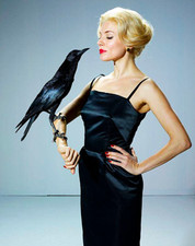 TIPPI HEDREN ON SET OF ALFRED HITCHCOCK'S THE BIRDS 1963 8