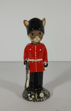 Rare Guardsman DB127 – Royal Doulton Bunnykins 1992 Limited Edition England 4.5” picture