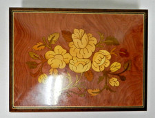 San Francisco Music Box Company Italy lacquer Jewelry velvet lined hinge Vintage picture