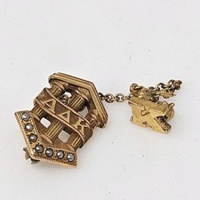 ALPHA DELTA KAPPA 10K Yellow Gold Sorority Badge Pin Seed Pearls K Guard 3.19g picture