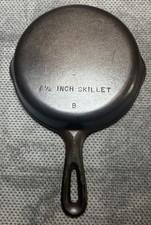Vintage Unmarked Wagner Cast Iron 6 1/2 inch skillet - #3  picture