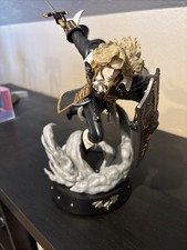 FIRST 4 FIGURES CASTLEVANIA SYMPHONY NIGHT DASH ALUCARD Statue Exclusive #50 picture