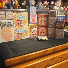 Lot of 17 - POP MART Big Into Energy, EMMA, Wacky Mart, BB3 Pack Mixed Lot Box picture