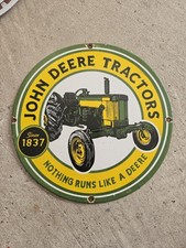 VINTAGE JOHN DEERE TRACTORS 
