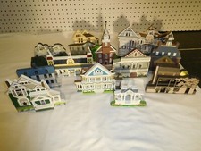 13 Vintage 1990's Shelia's Real 3-D Houses & Landmarks picture