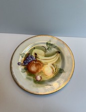 VTG ROYAL CROWN ENGLAND HANDPAINTED BY J.ROBERT DECOR PLATE FRUIT DESIGN 10.25”D picture